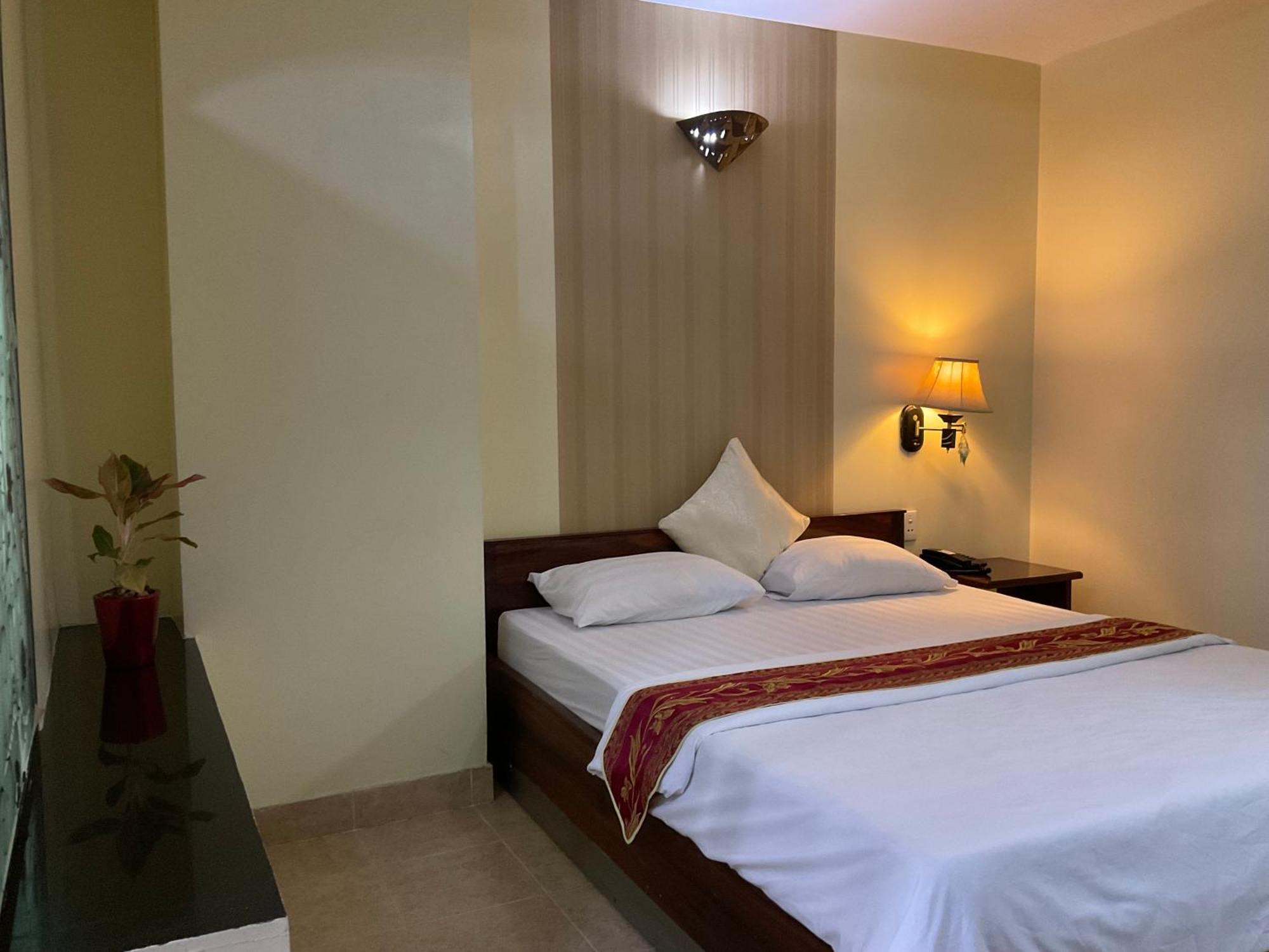Hotel Khach San Minh Chau - Hoa Hung Ho Či Minovo Město Exteriér fotografie