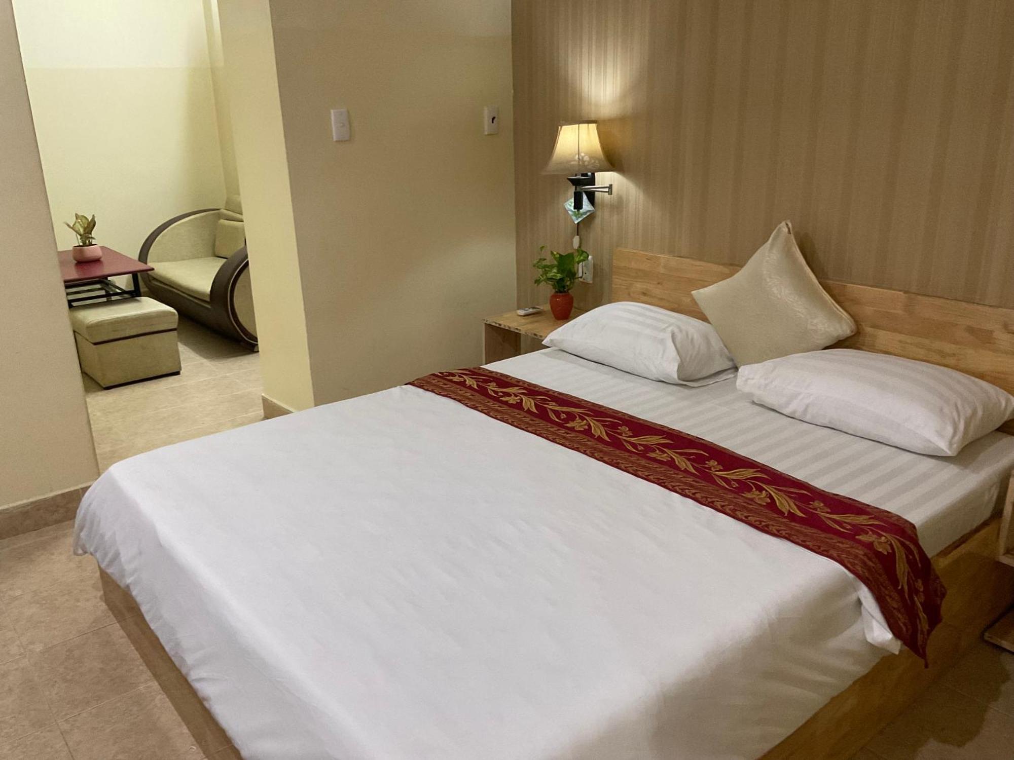Hotel Khach San Minh Chau - Hoa Hung Ho Či Minovo Město Exteriér fotografie