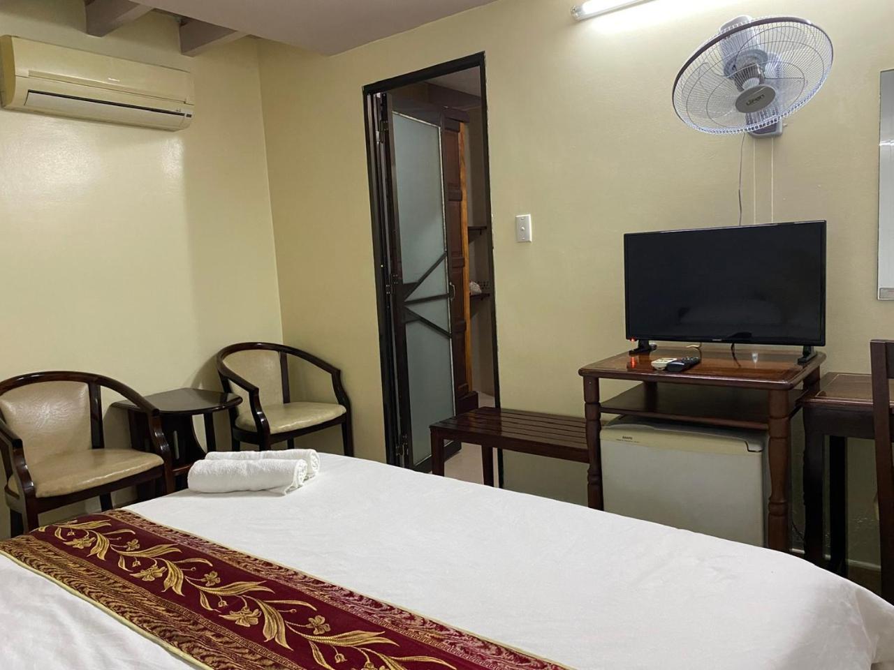 Hotel Khach San Minh Chau - Hoa Hung Ho Či Minovo Město Exteriér fotografie
